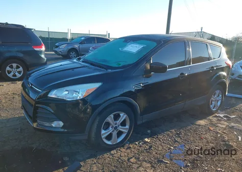 2016 Ford Escape Se z USA, uszkodzony, nr VIN 1FMCU0G79GUB78377